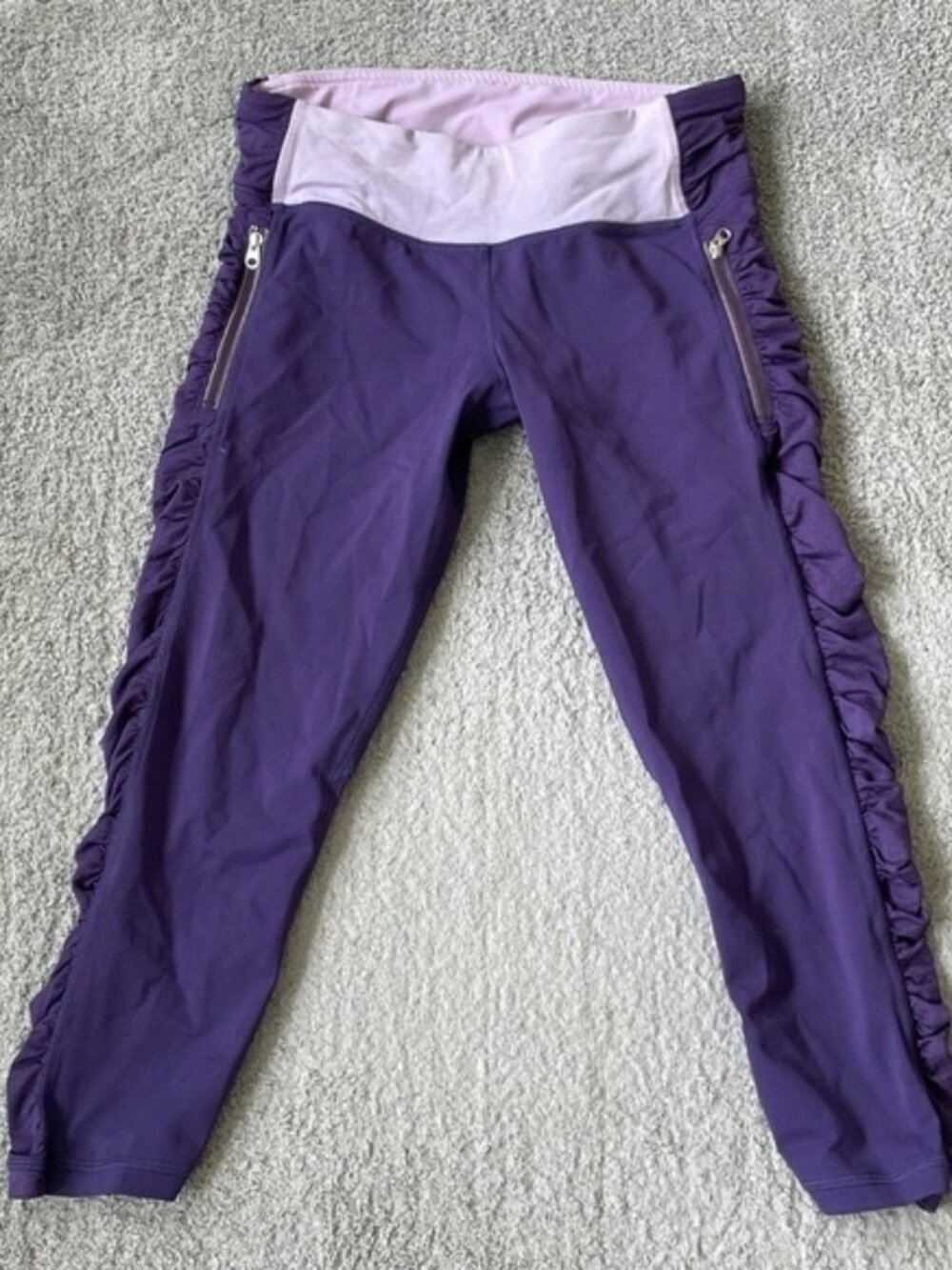 VGC Lululemon Insight Cropped Leggings Power Purple Tender Violet